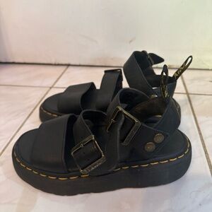 Dr. Martens GRYPHON QUAD Chunky Leather Platform Sandals EU 37 US 6